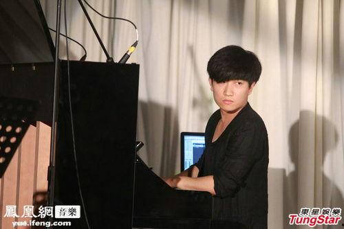 丁可图片,光影交织的艺术之旅